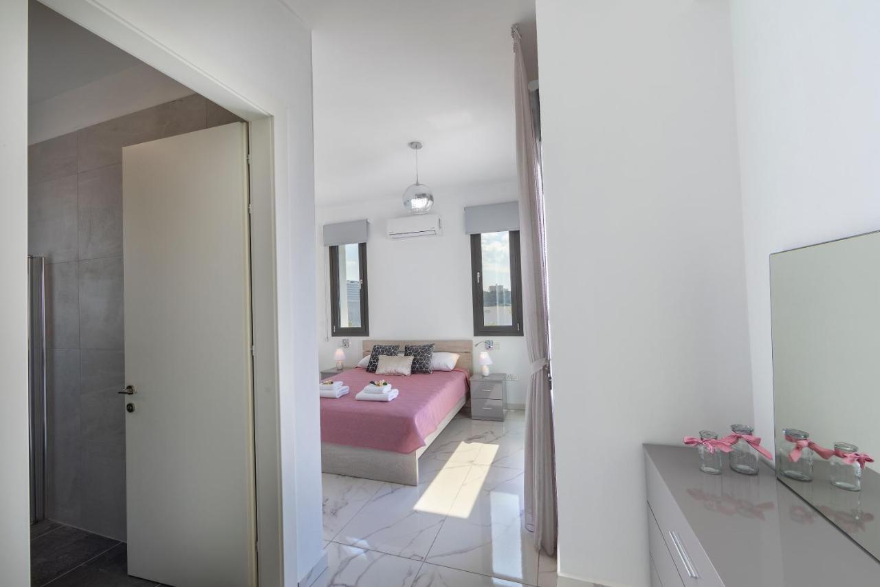 Villa Pleiades Paphos Extérieur photo