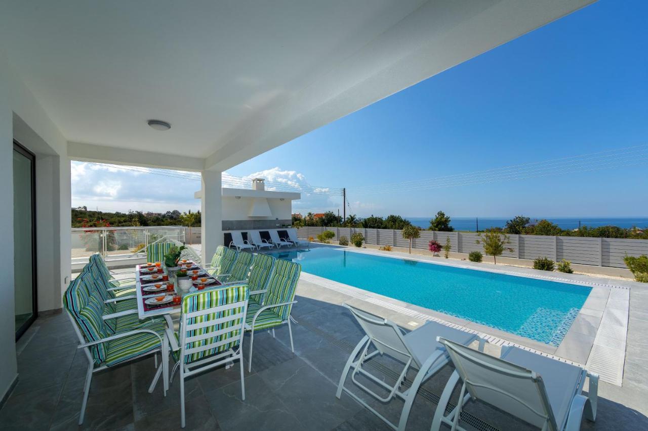 Villa Pleiades Paphos Extérieur photo
