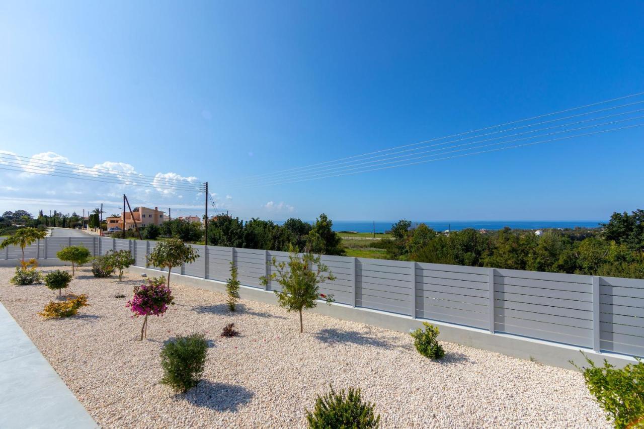 Villa Pleiades Paphos Extérieur photo